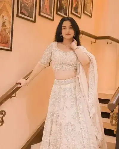Escort Dhanaulti